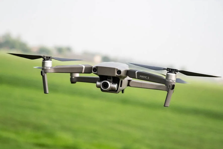 drones that follow you with camera